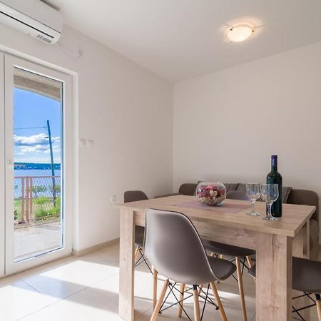 Apartmani Dupor 고르니 카린 외부 사진