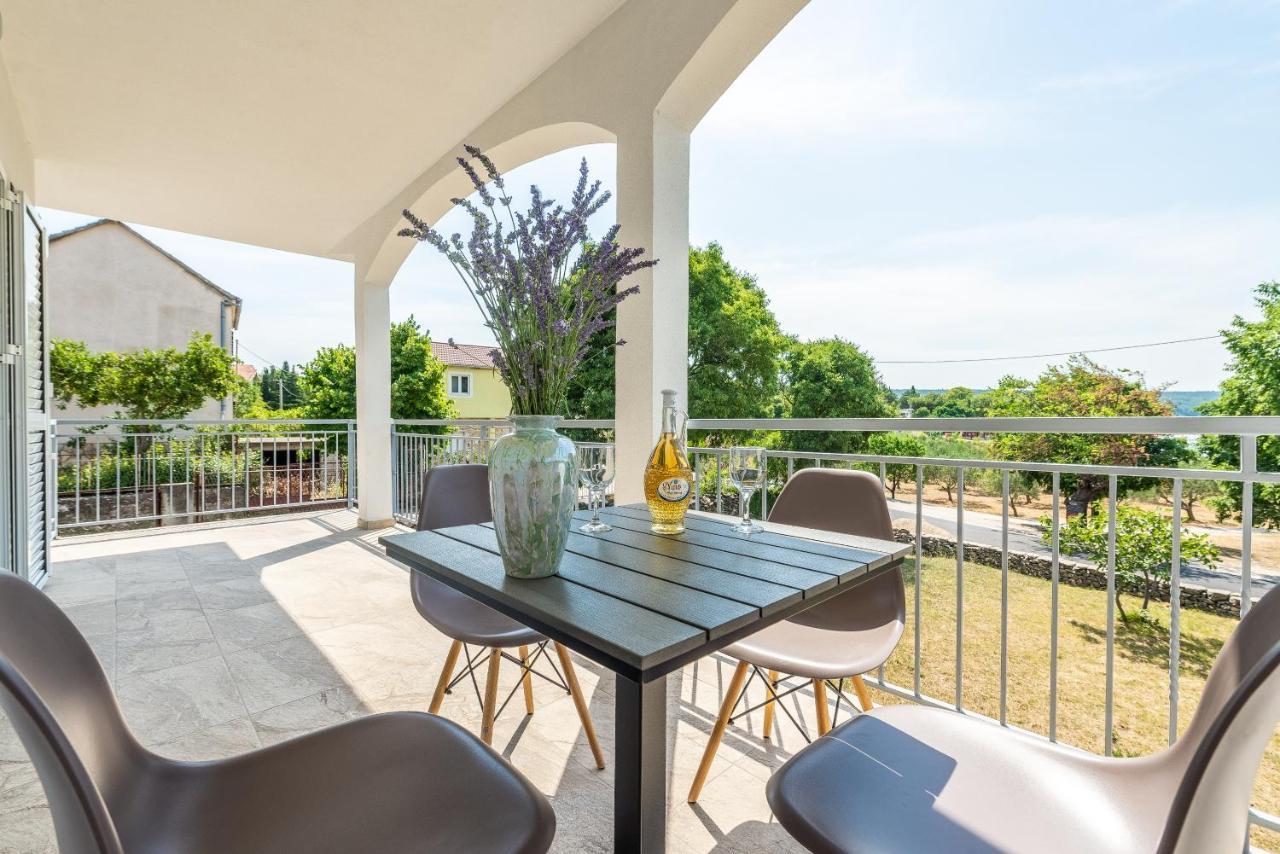 Apartmani Dupor 고르니 카린 외부 사진