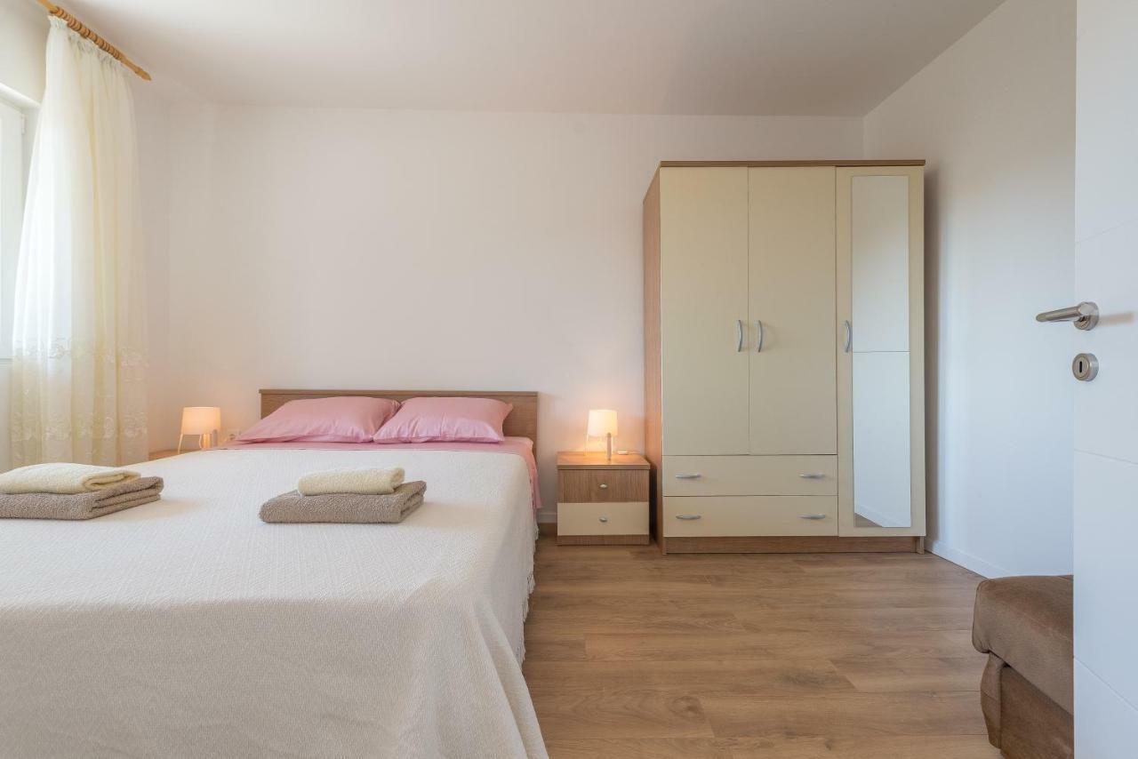Apartmani Dupor 고르니 카린 외부 사진