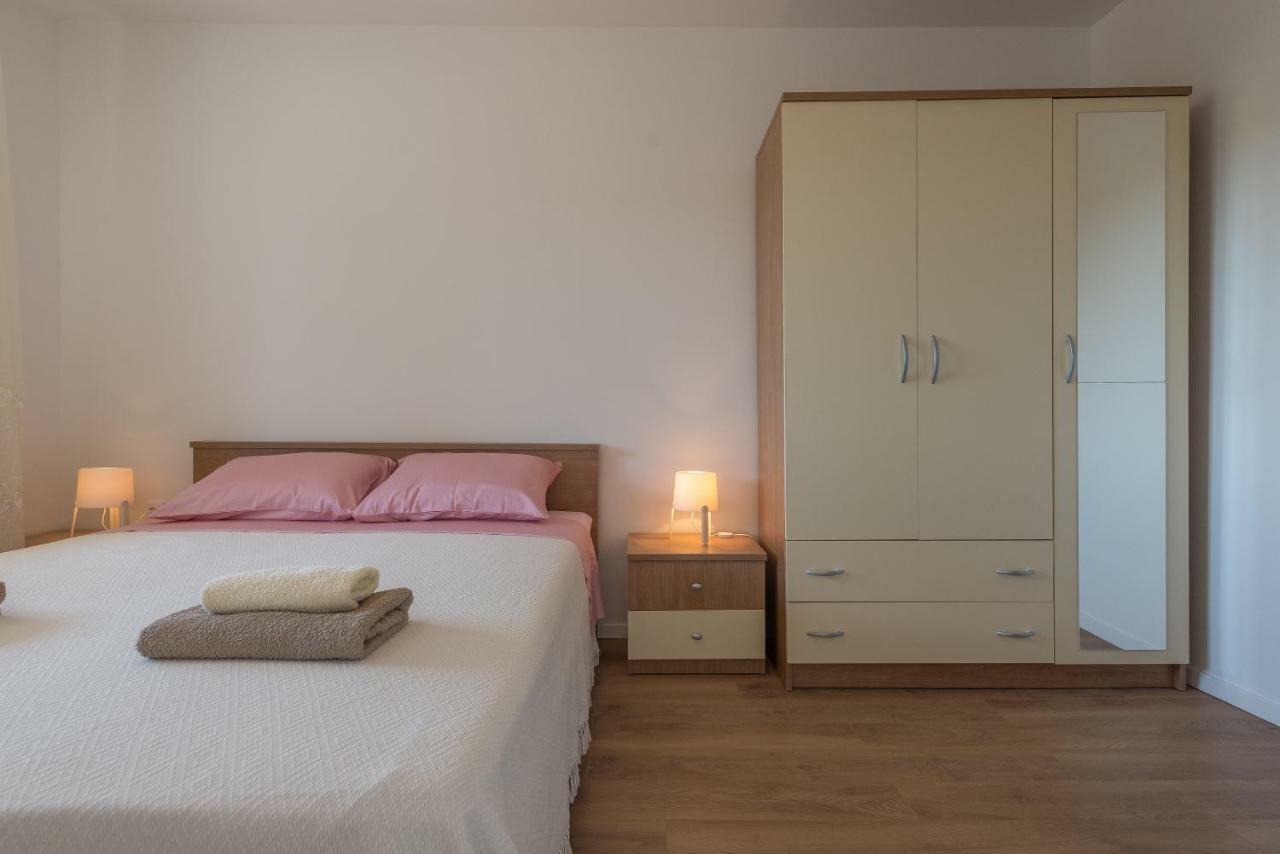 Apartmani Dupor 고르니 카린 외부 사진