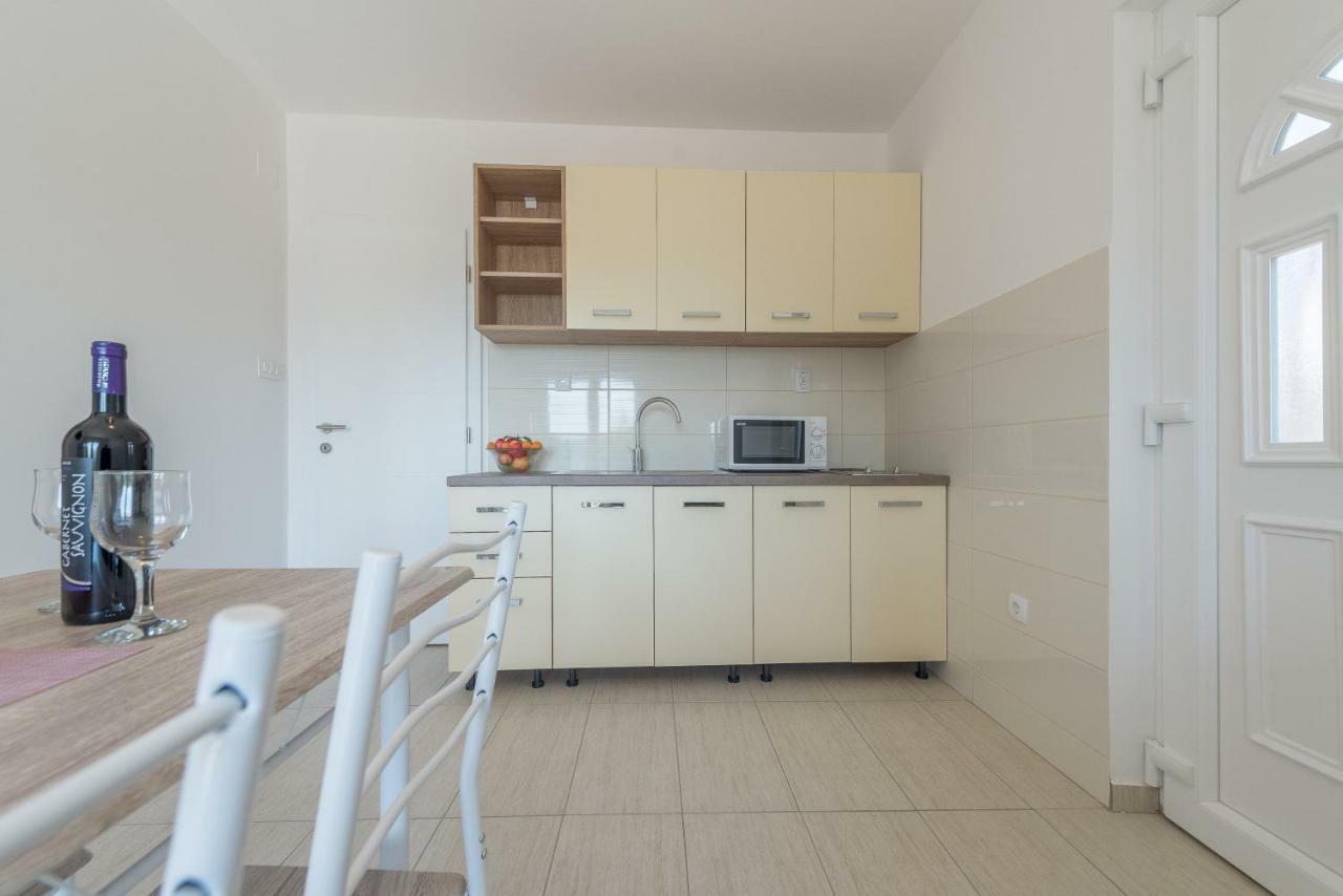 Apartmani Dupor 고르니 카린 외부 사진