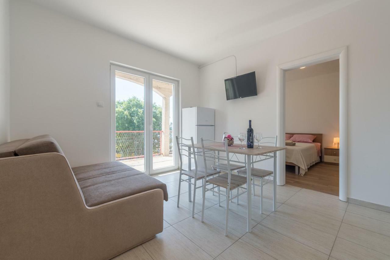 Apartmani Dupor 고르니 카린 외부 사진