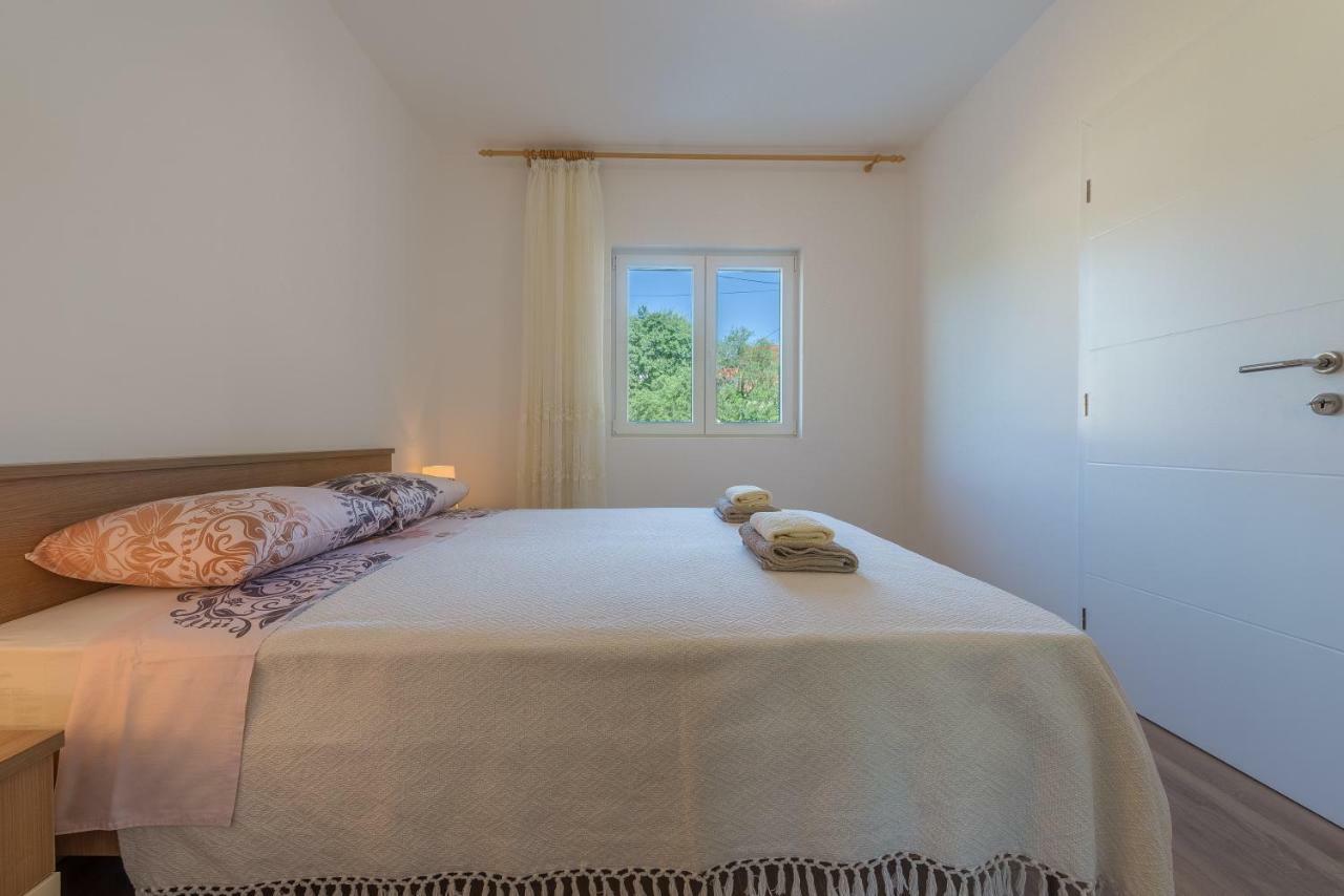 Apartmani Dupor 고르니 카린 외부 사진