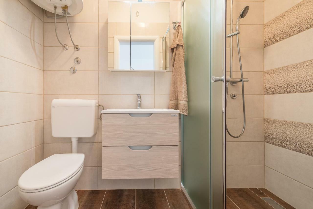 Apartmani Dupor 고르니 카린 외부 사진