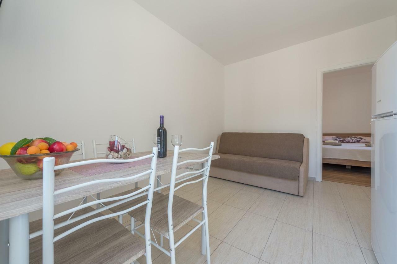 Apartmani Dupor 고르니 카린 외부 사진