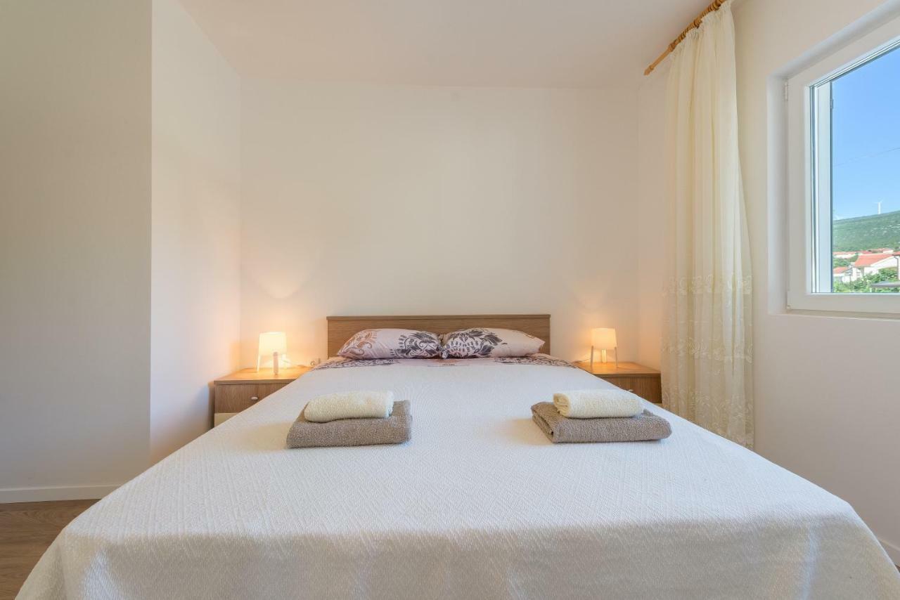 Apartmani Dupor 고르니 카린 외부 사진